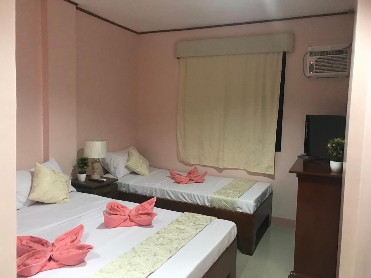 La Casa Milagrosa Hotel Coron Bagian luar foto